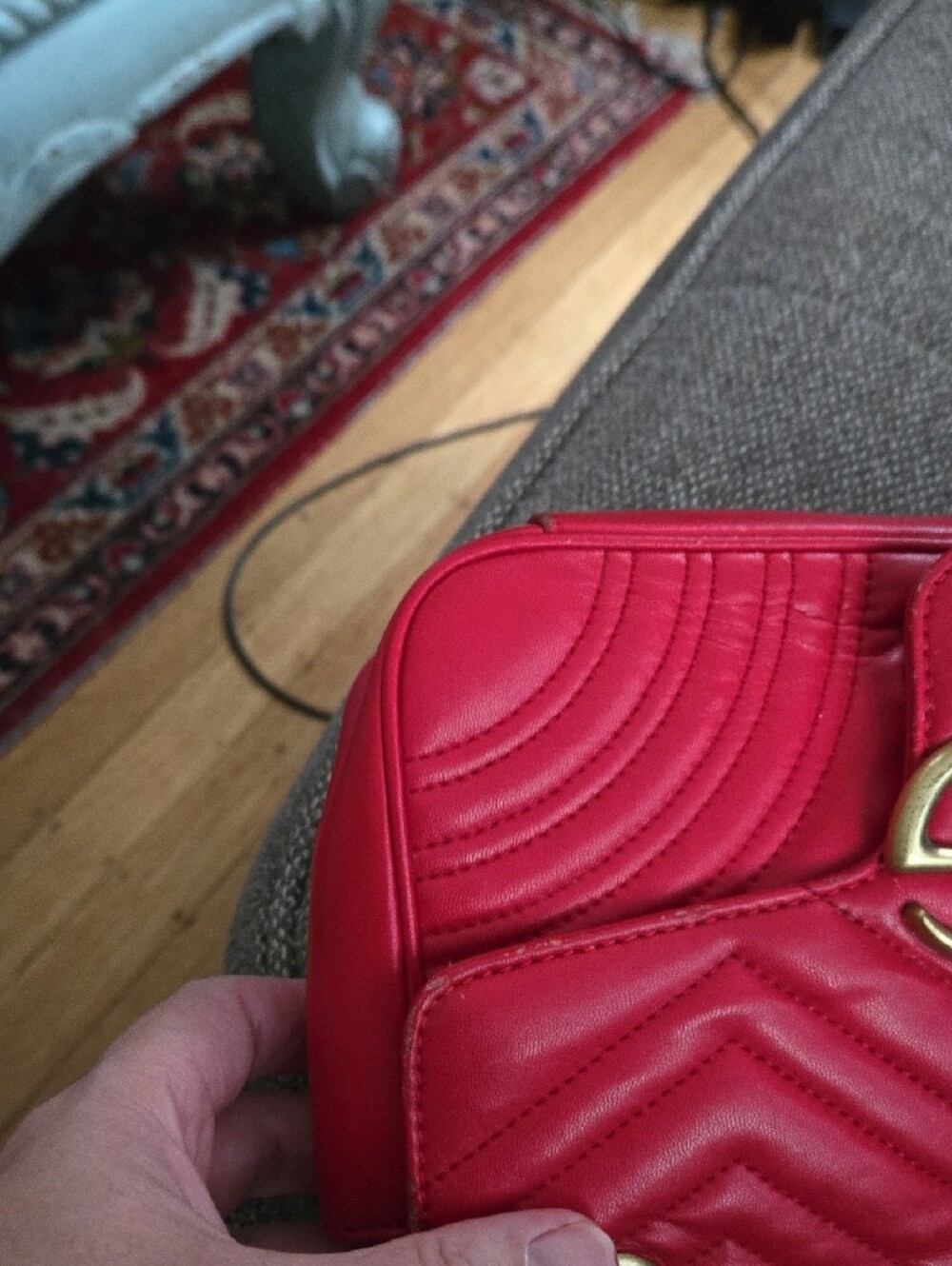Gucci Red Matelassé GG Shoulder Bag with Gold Chain - Picture 8 of 9